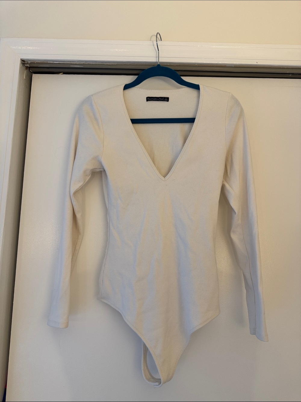 Abercrombie & Fitch Cream Long-Sleeve V-Neck Bodysuit